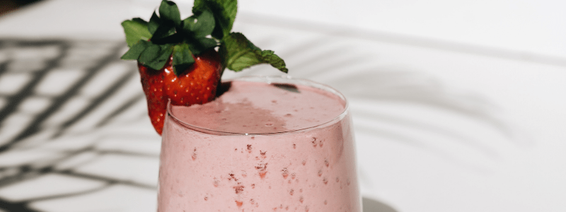 Mousse de fresas y queso fresco