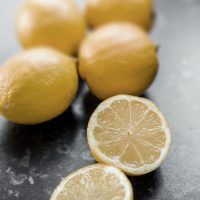 shallow-focus-photography-of-sliced-lemon-1021756
